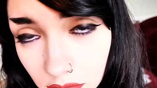 Countess Jezebeth - Milked by My Eyes