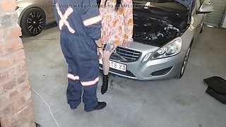 Amateur Housewife Fucked In Car For Cash - Homemade Brunette Babe Cumshot