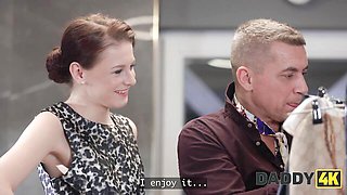 Thrilled Steve Q - brunette smut - Daddy4k