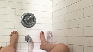 Sexy hottie Anetta Keys enjoys a solo toy masturbation