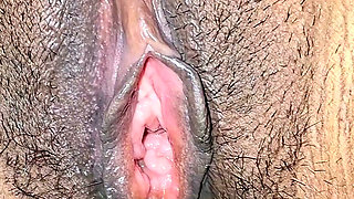 Bangladeshi Bangali Hindu boudi santa pussy - This juicy pussy of mine is for you Muslims.