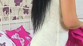 Chunky Mature Louise From the UK Fingers Her Shaven Cunny in Fishnet Tights