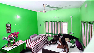 Hotel room ka video hua leak  ke sath ka