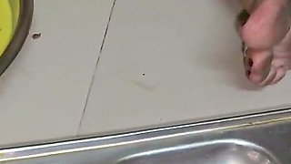 Bhabhi Ko Khana Khate Samaye Choda