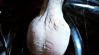 Amateur MILF Goes Hardcore Anal