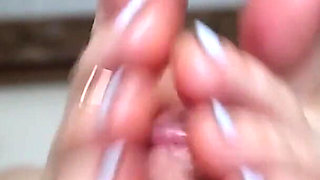 Hot MILF Foot Fetish Footjob: Pizza Delivery Guy Cums on My Soles After Fucking My Feet