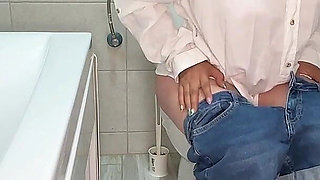 The Daily Toilet Episode 8