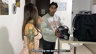 Delivery Boy Surprised With Hot Threesome - Latina Amateur & Redhead Ride His Cock