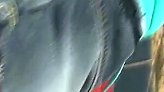 I fuck my new girlfriend for the first time and give her a cumshot