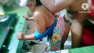 Hot Tamil Step Mom Gave Nice Blow and Get Fucked Her Mouth and Pussy by Her Step Son in the Kitchen