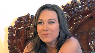 Gracie Glam's Lesbian Wet Panties Passion Ignites Heat