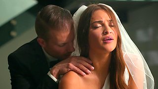 Groom's lustful secret: Codey & Gizelle in a steamy wedding night
