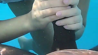 Underwater Pool Sex: Slimthick Ebony Gets Pounded by Massive BBC