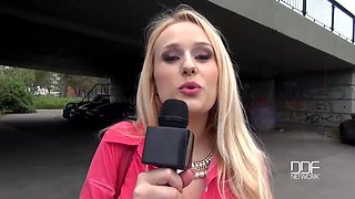 Blowjob Only - Busty Babe With Big Tits Loves Sucking Cock