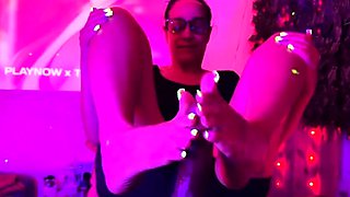 A Boss Ass Experience - Latinasolez - After Dark Glow In